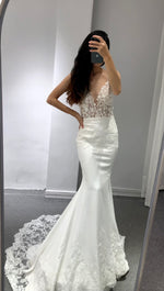 Alaina Mermaid Wedding Dress (S)