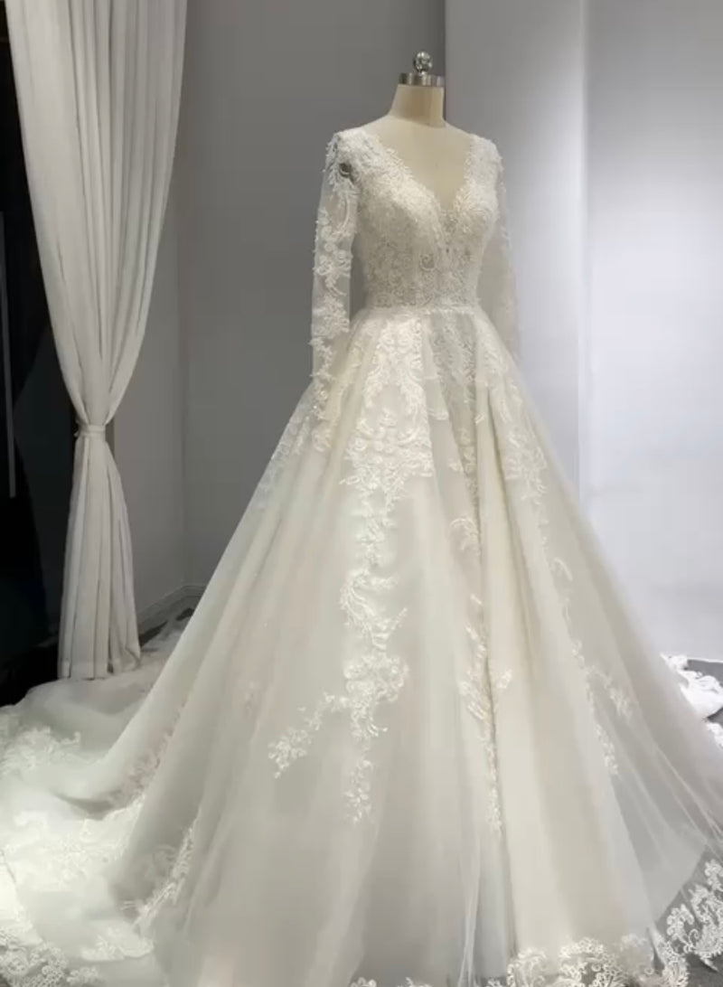 Leila Bridal Gown (L)