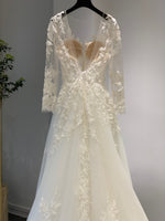 Eve Wedding Dress (S)