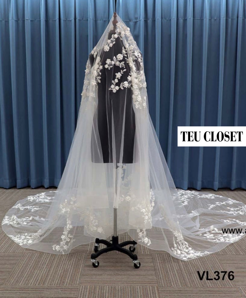 Ava Floral Chapel Length Veil