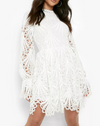 Flared Sleeve Lace Dress White (M)